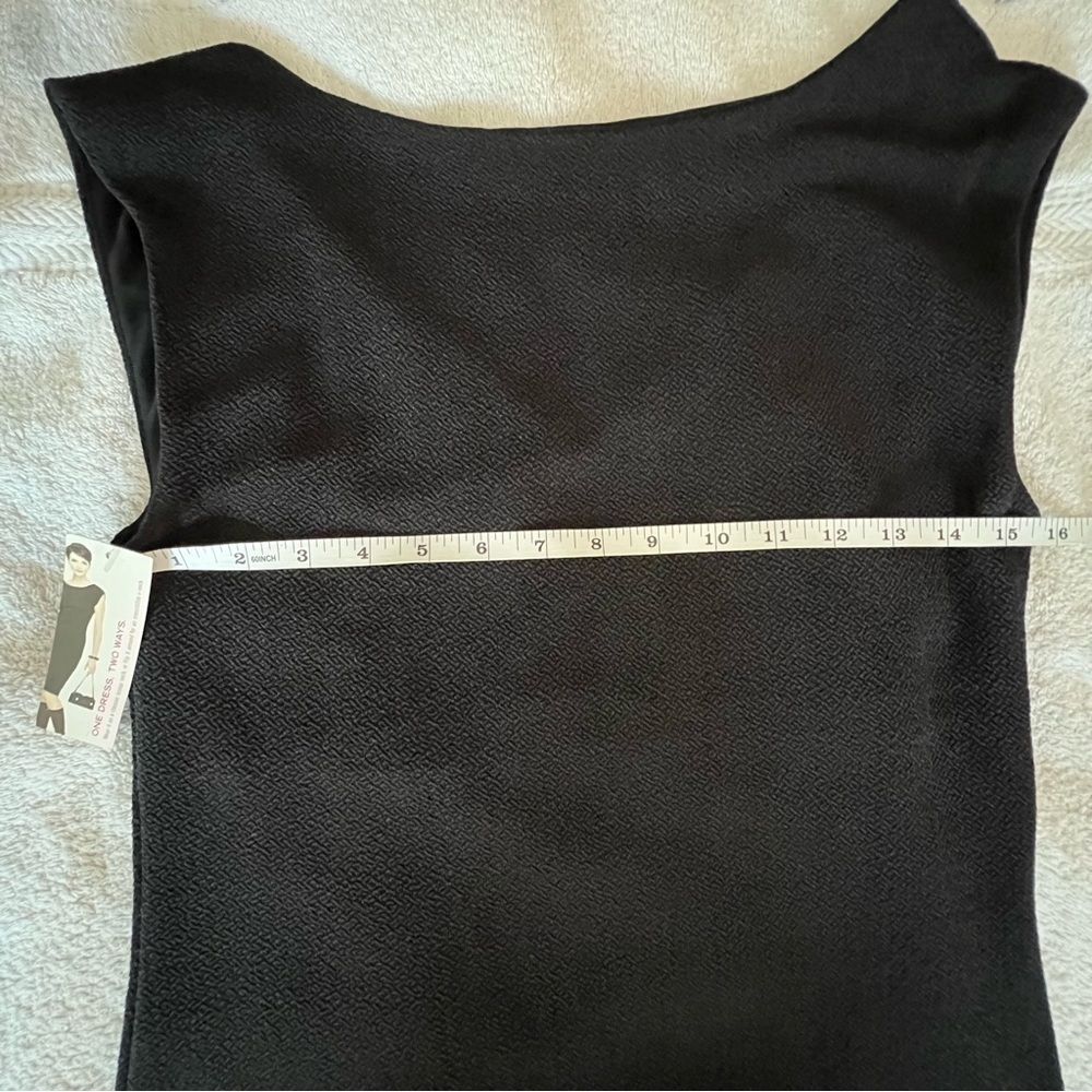 NWT-Isaac Mizrahi for Target black dress.           
size small - Picture 3 of 6